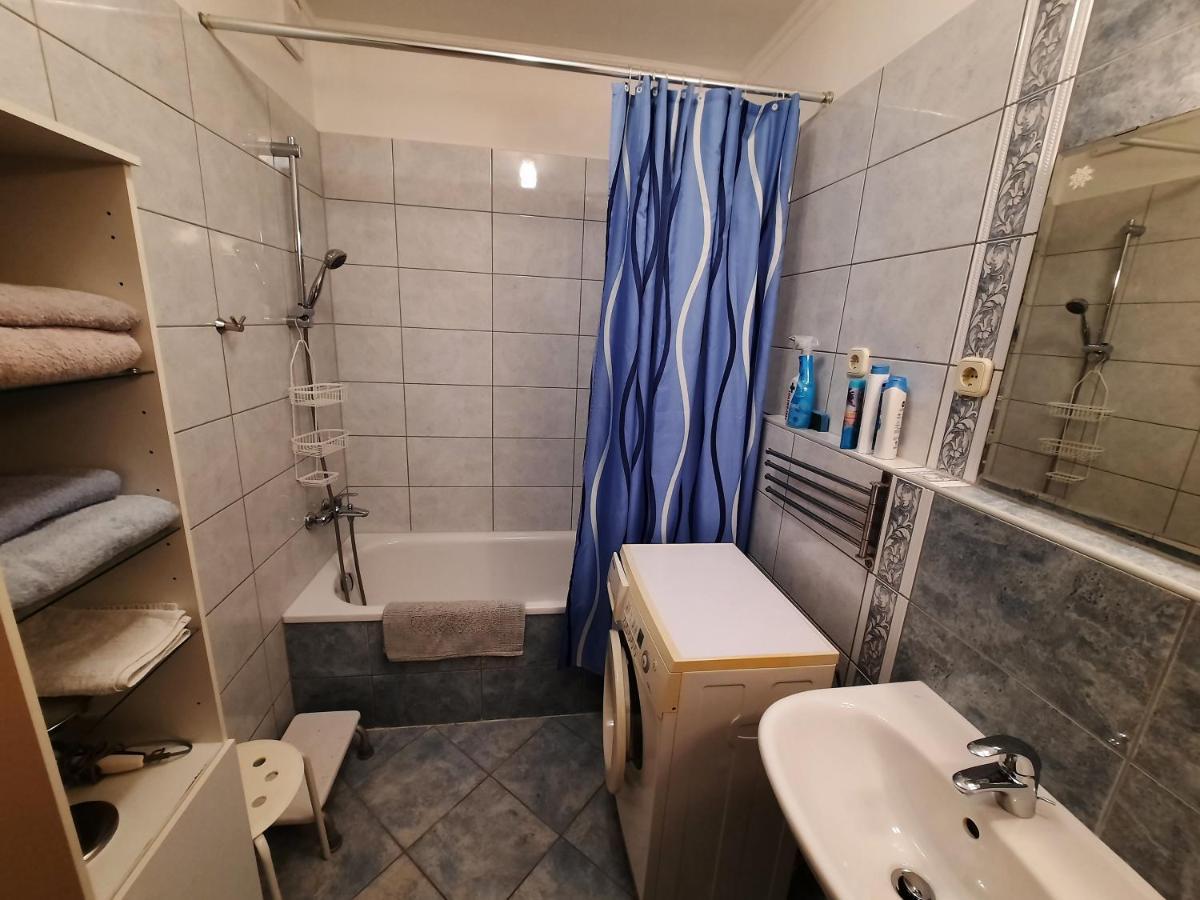 Sunny Apartman Siofok Exterior photo
