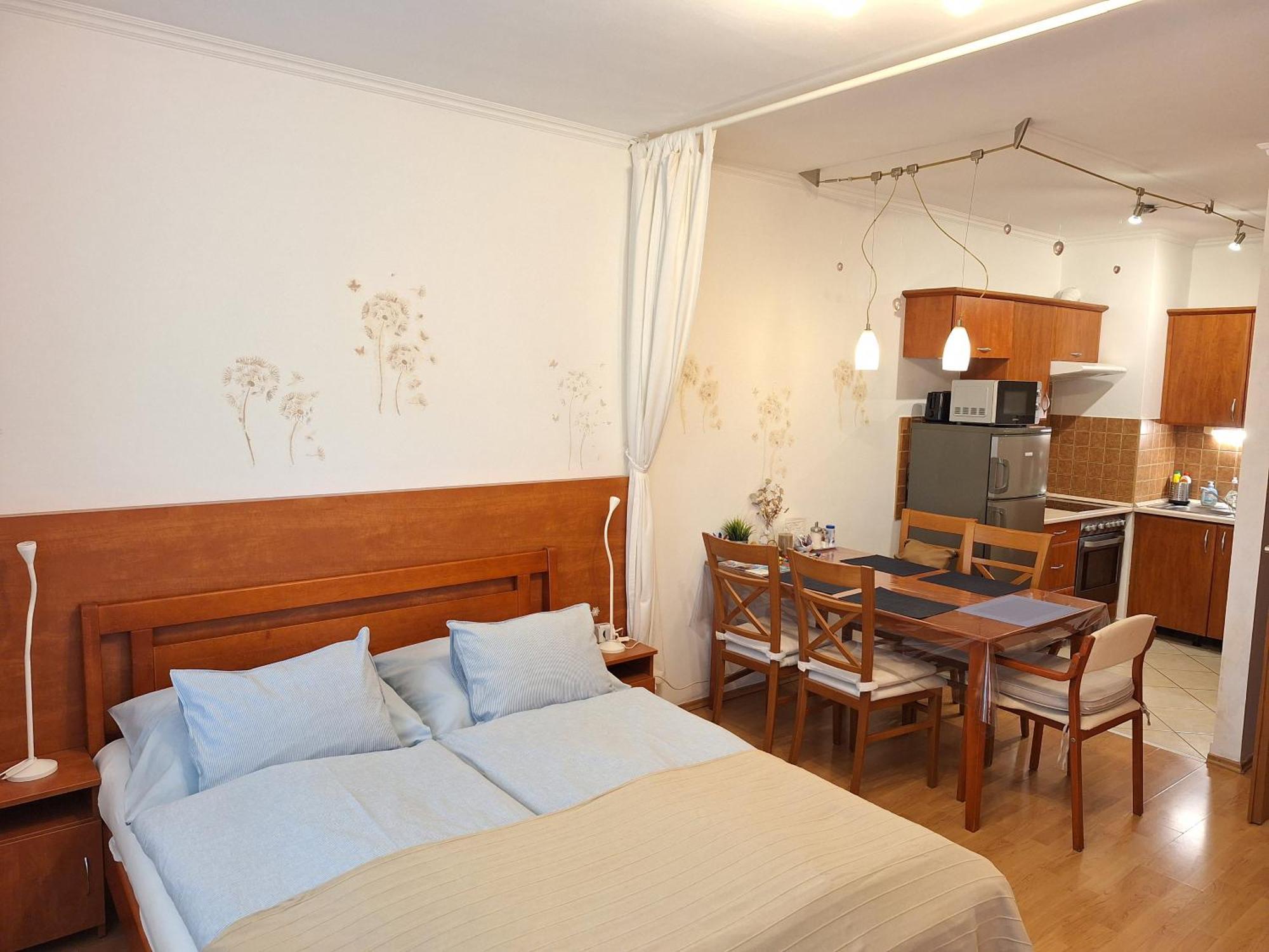 Sunny Apartman Siofok Exterior photo
